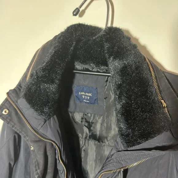 Zara Black Toggle Jacket with Fur Collar - Picture 10 of 10